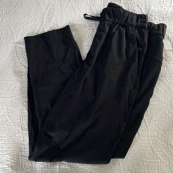 Lululemon 7/8 Pant - Picture 4 of 4